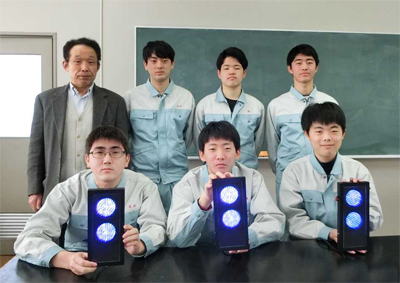 ブラックライトの製作